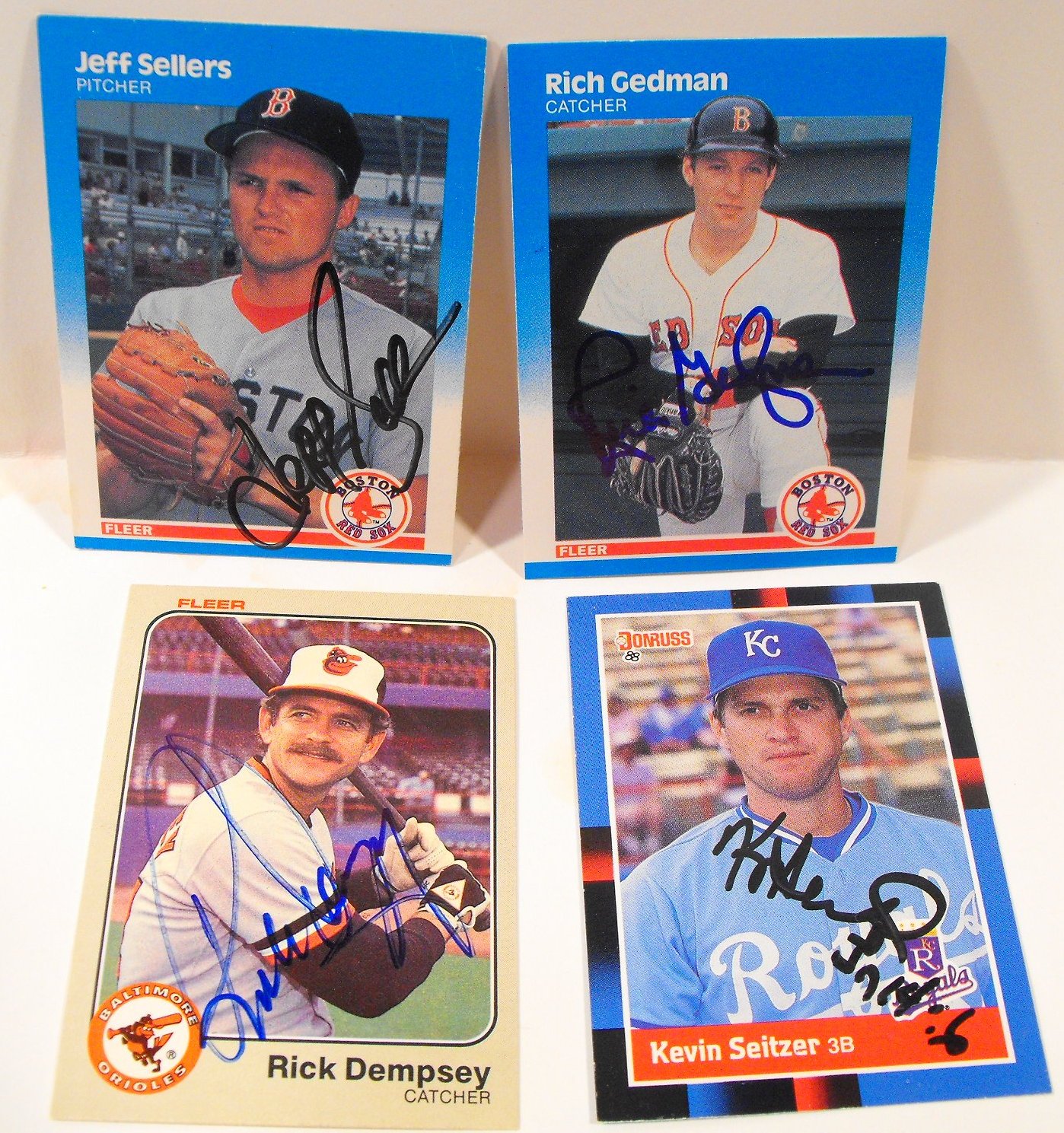 (24) Vintage American League Baseball Players Hand Signed Autographed Baseball Cards