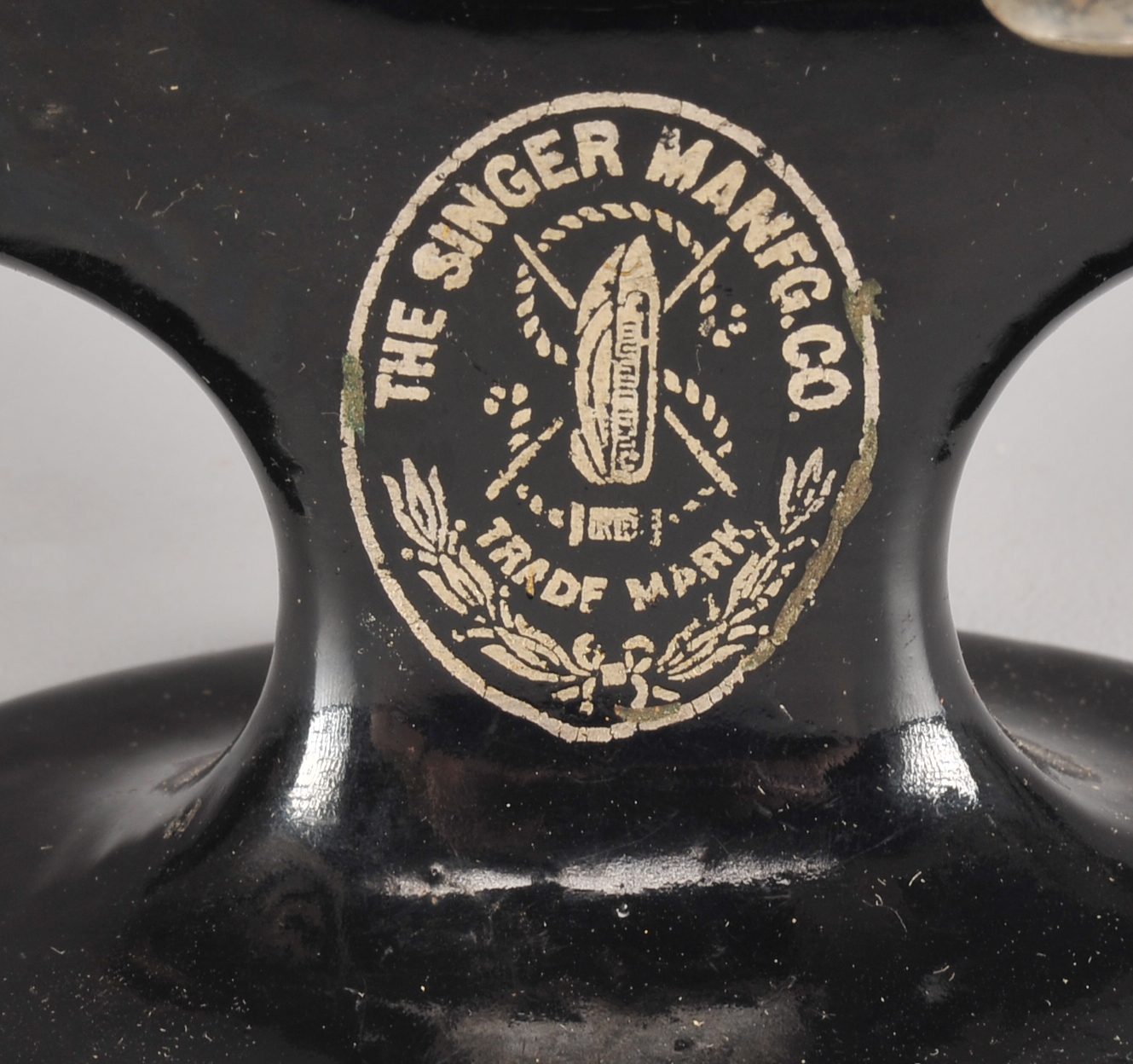 Girls Singer Sewing Machine