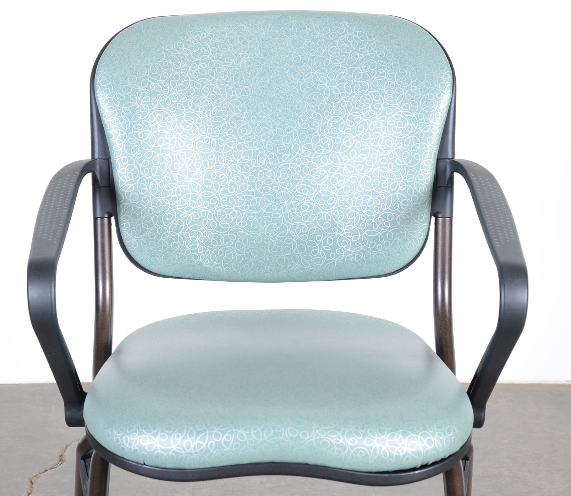 Rolling Modern Office Chair