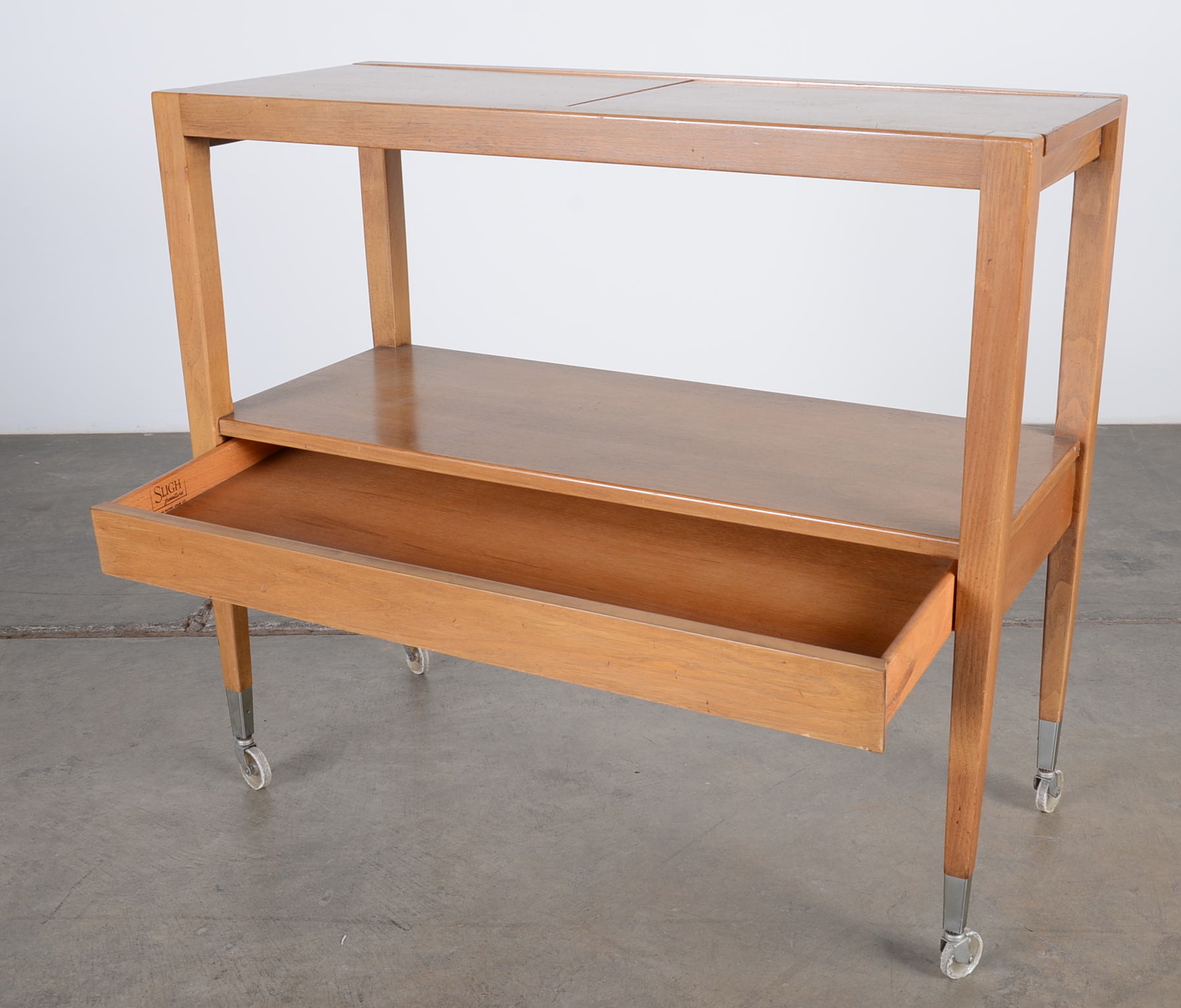 Vintage Sligh Wood Rolling Bar