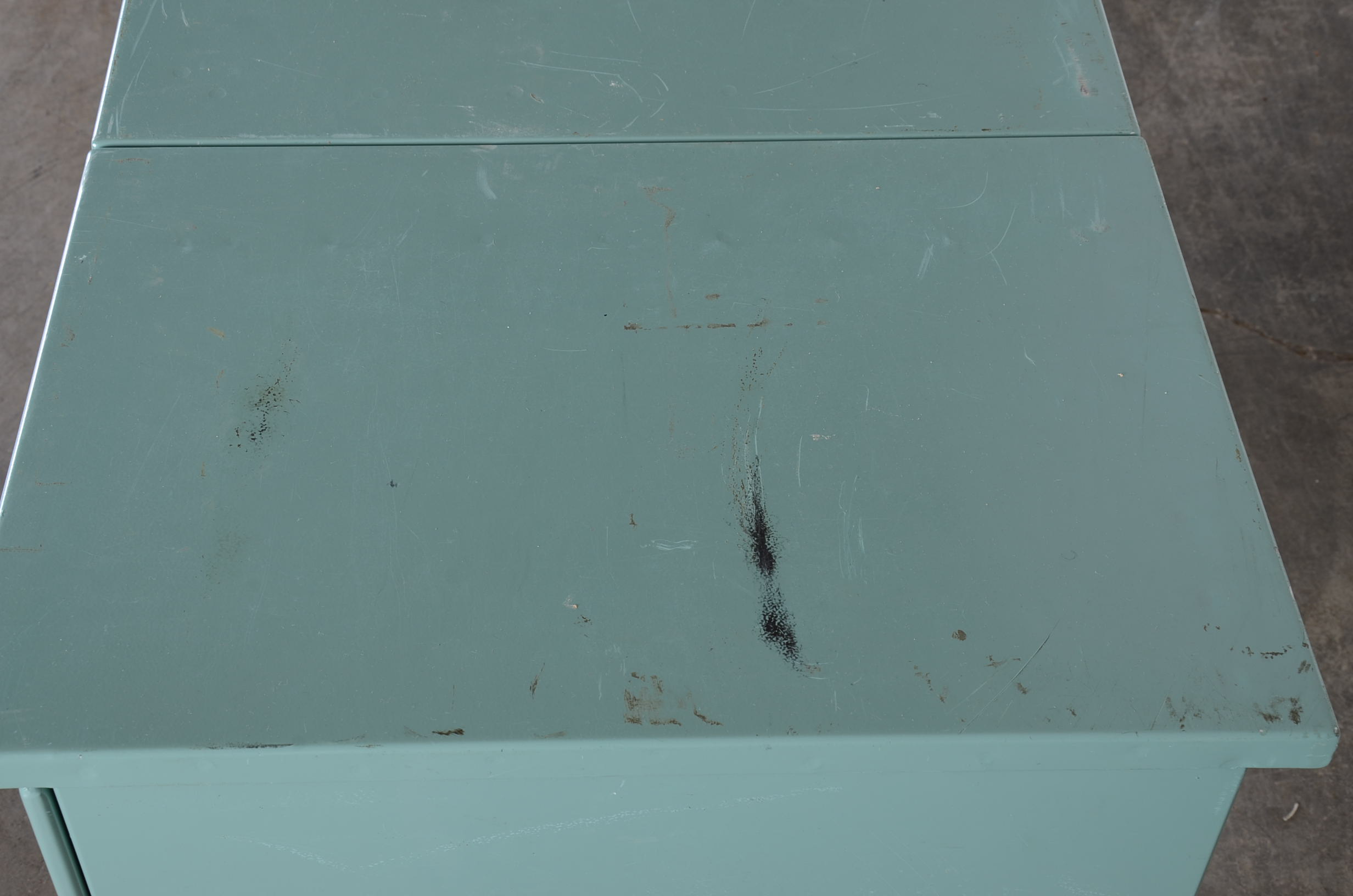 Mid Century Industrial Style Metal Compact Desk