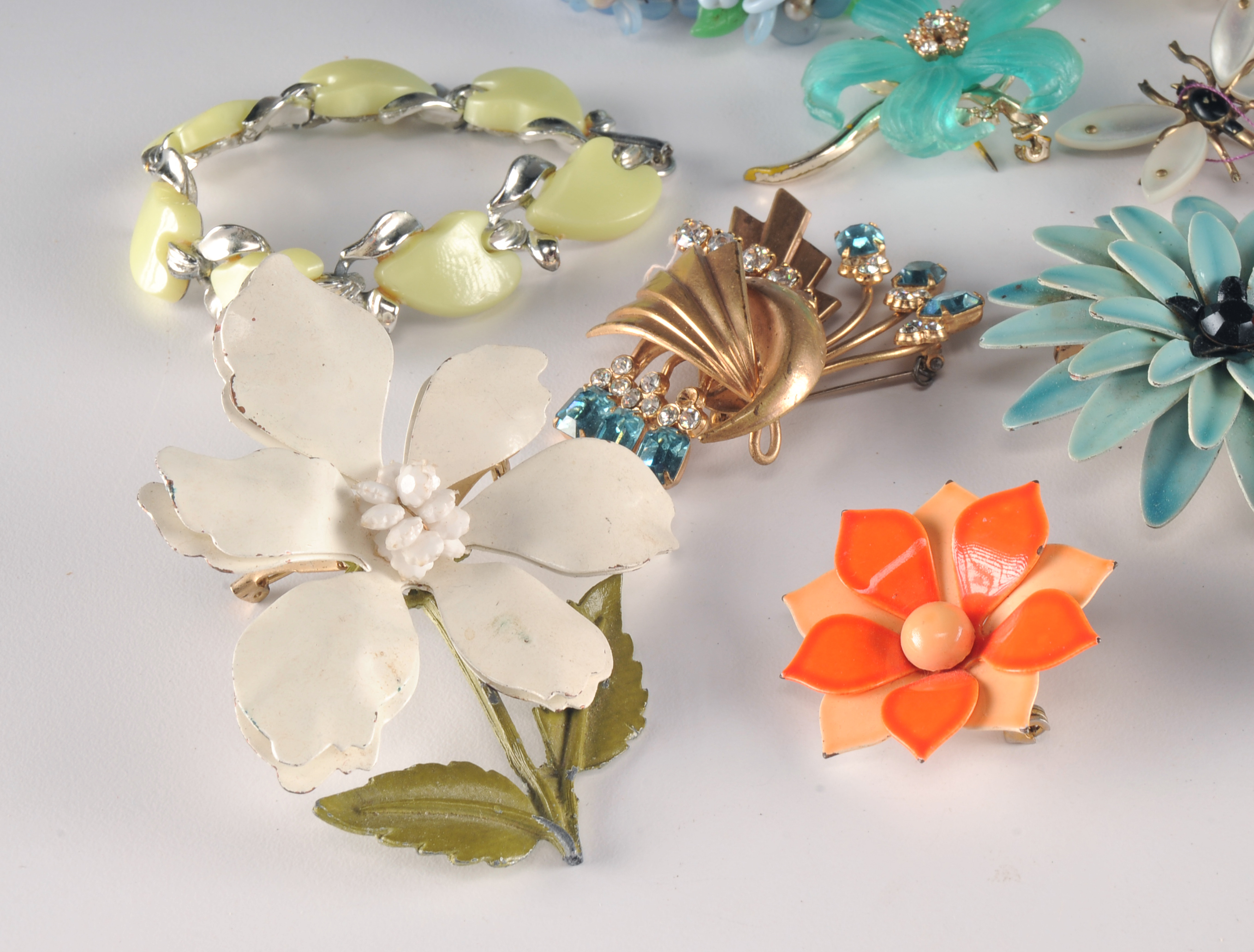 (15) Piece Collection Of Costume Vintage Jewelry