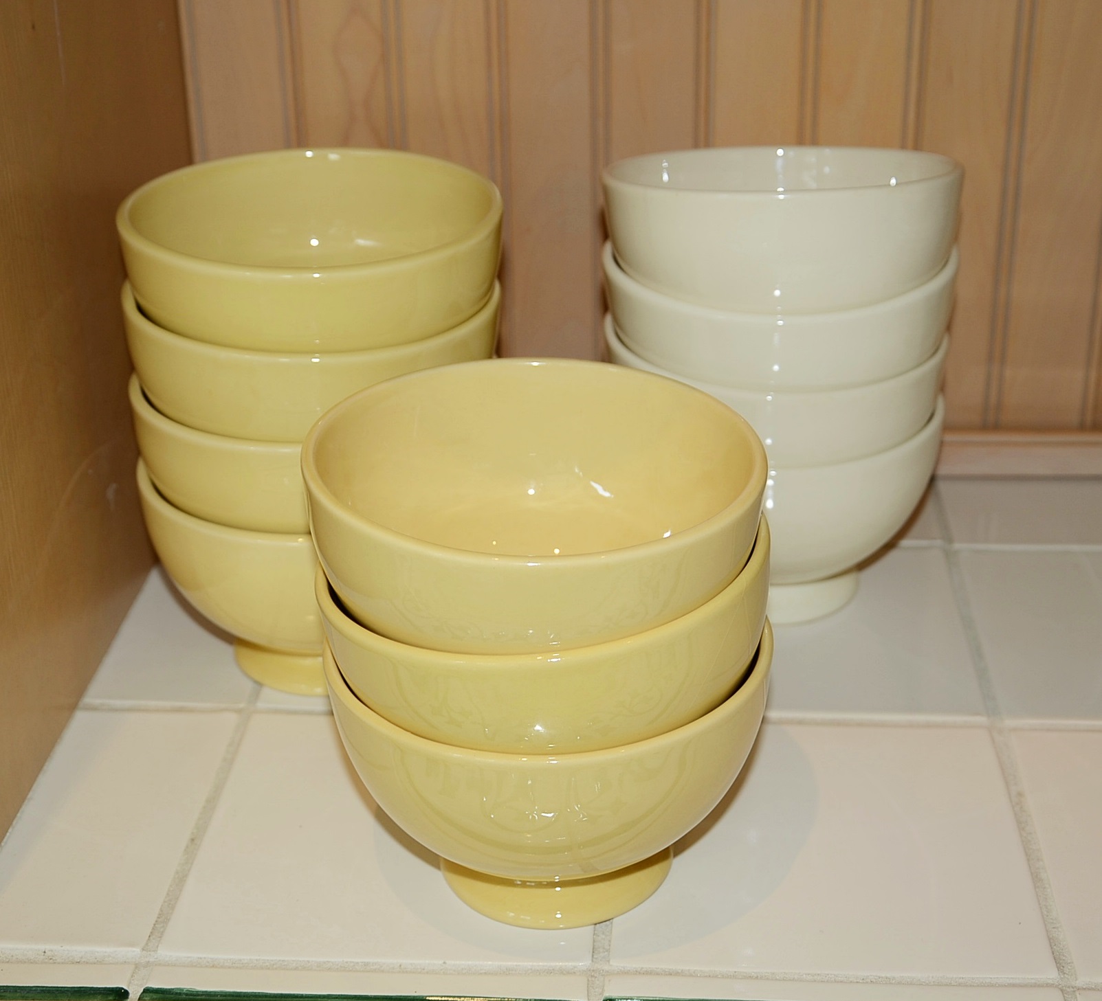 Williams Sonoma Belvedere dinnerware.