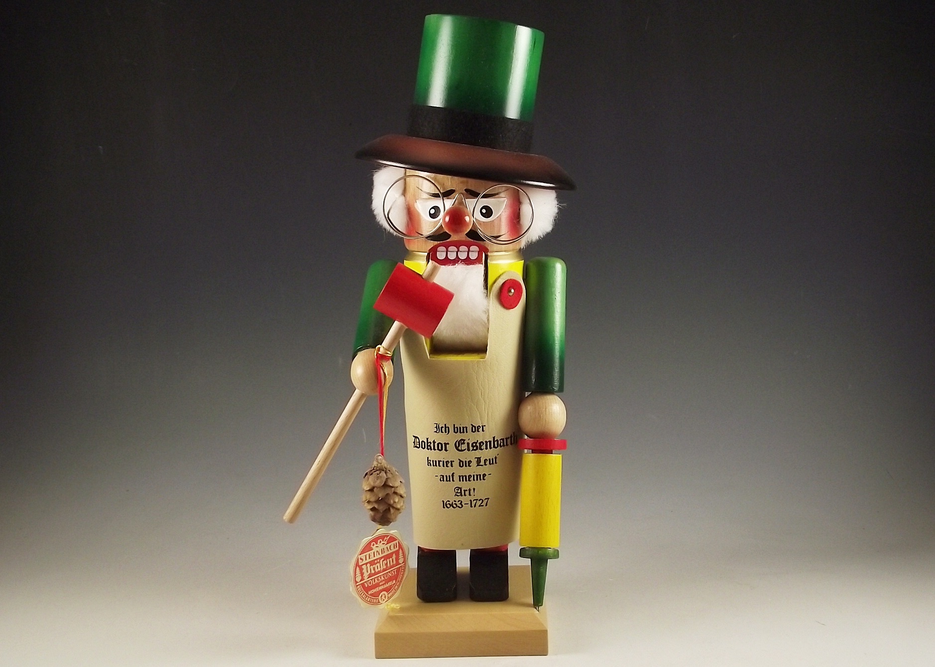 Steinbach Prafant Volkskunt nutcracker.