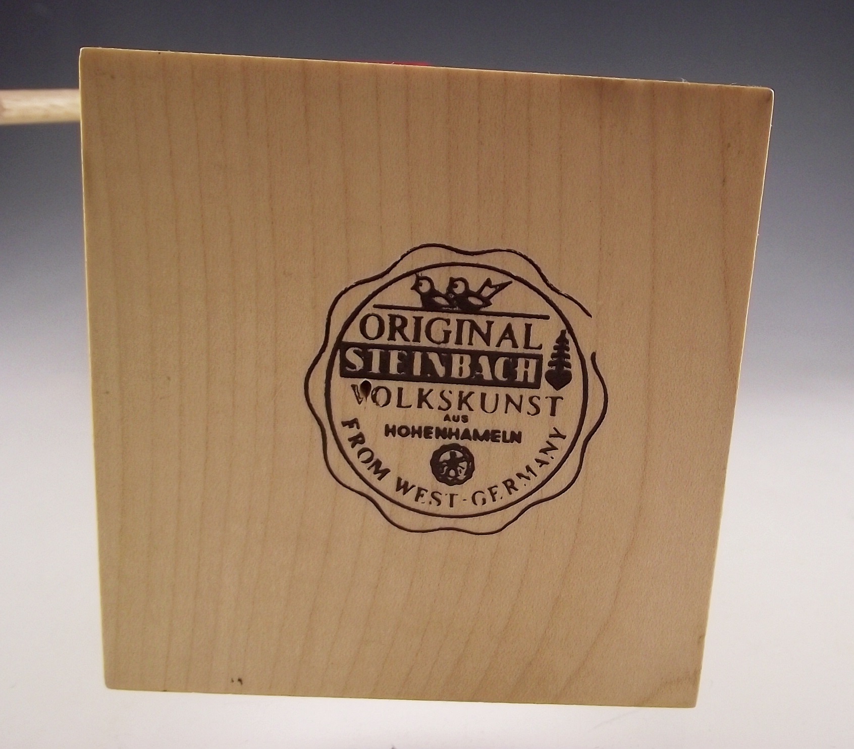 Steinbach Prafant Volkskunt nutcracker.