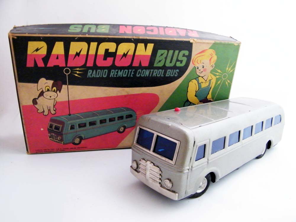 Radicon Radio-Controlled Bus