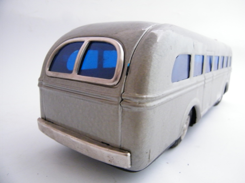 Radicon Radio-Controlled Bus