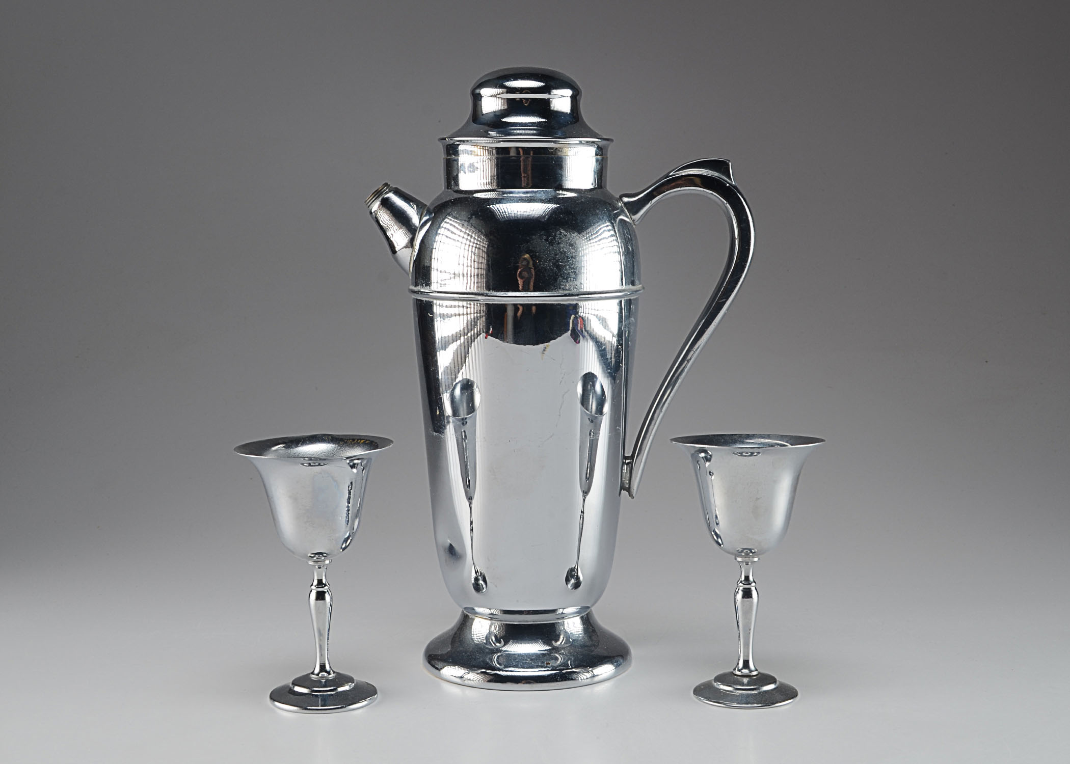 Modern Drink Set