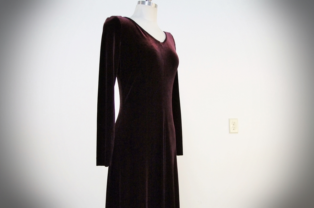 Linda Allard by Ellen Tracy Merlot Velvet Dress
