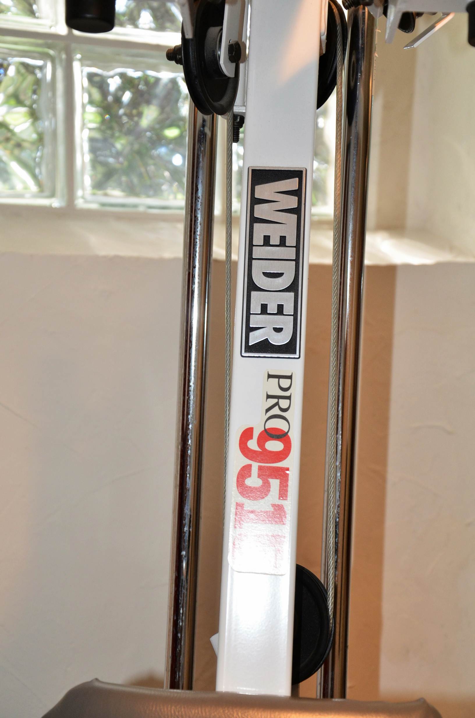 Weider Pro 9515 home gym system.