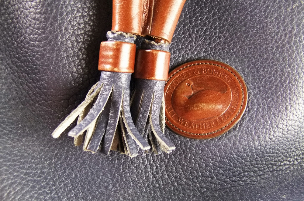  Unique Dooney & Bourke Tri - Tone Leather Shoulderbag