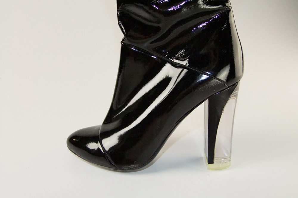 Marc Jacobs Black Patent Leather Knee High Boots With 4" Lucite Heel