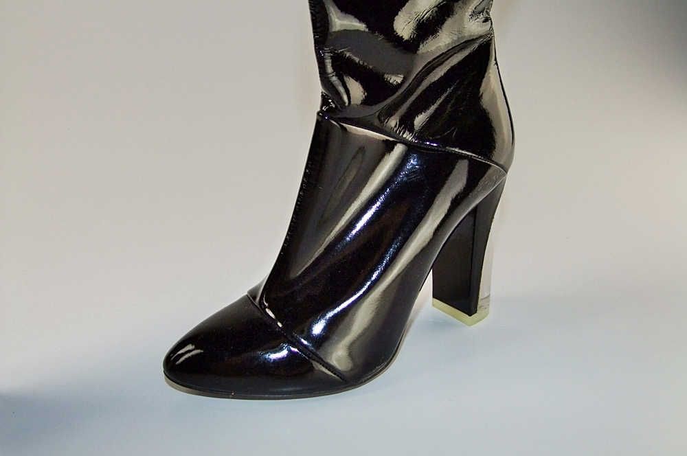  Marc Jacobs Black Patent Leather Knee High Boots With 4" Lucite Heel