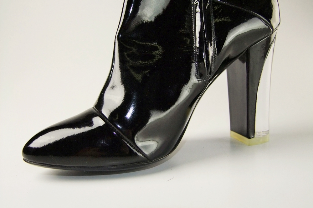  Marc Jacobs Black Patent Leather Knee High Boots With 4" Lucite Heel