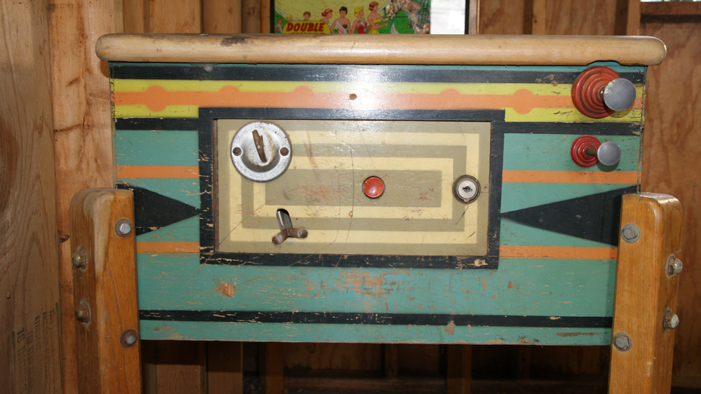 1954 Gottlieb Jockey Club Pinball Machine