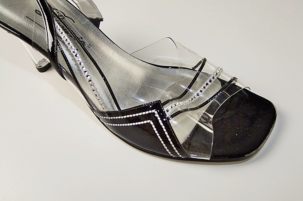 Dezario Bejeweled Black Patent And Lucite 3" Heels