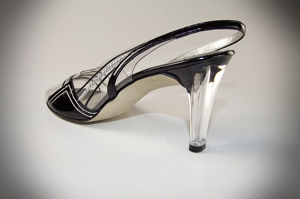 Dezario Bejeweled Black Patent And Lucite 3" Heels