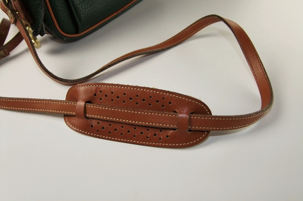 Dooney & Bourke Shoulderbag