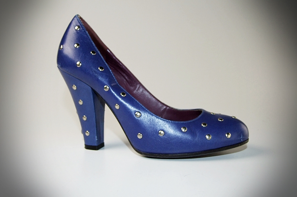  Marc Jacobs Royal Blue Leather Heels With Silvertone Studs