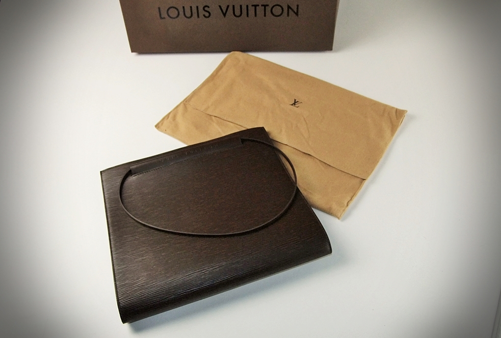 Louis Vuitton Brown Epi Leather Shoulderbag