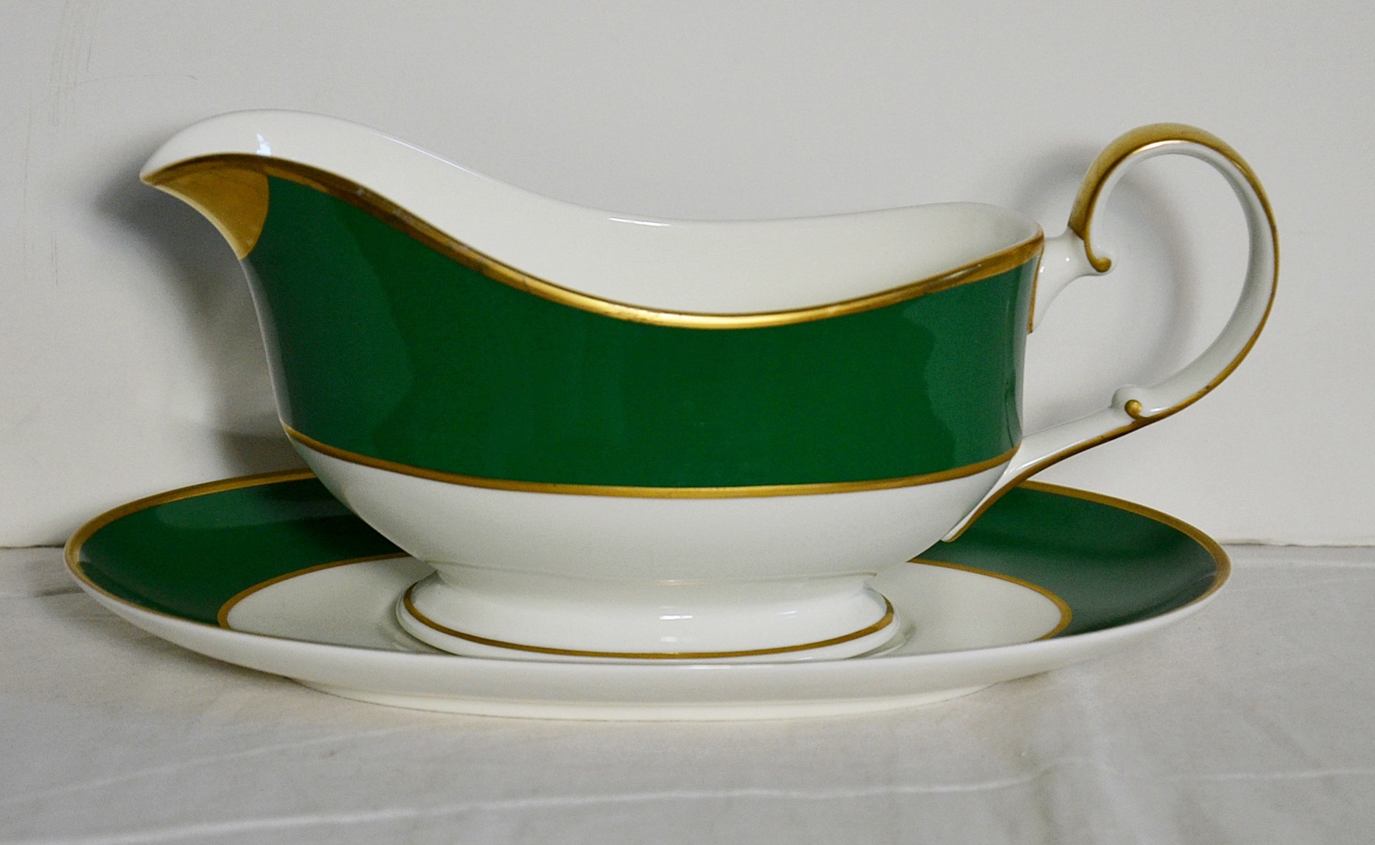 Cathy Hardwick for Mikasa Ming Green china pieces.