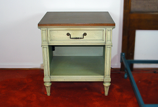 Henredon Night Stand