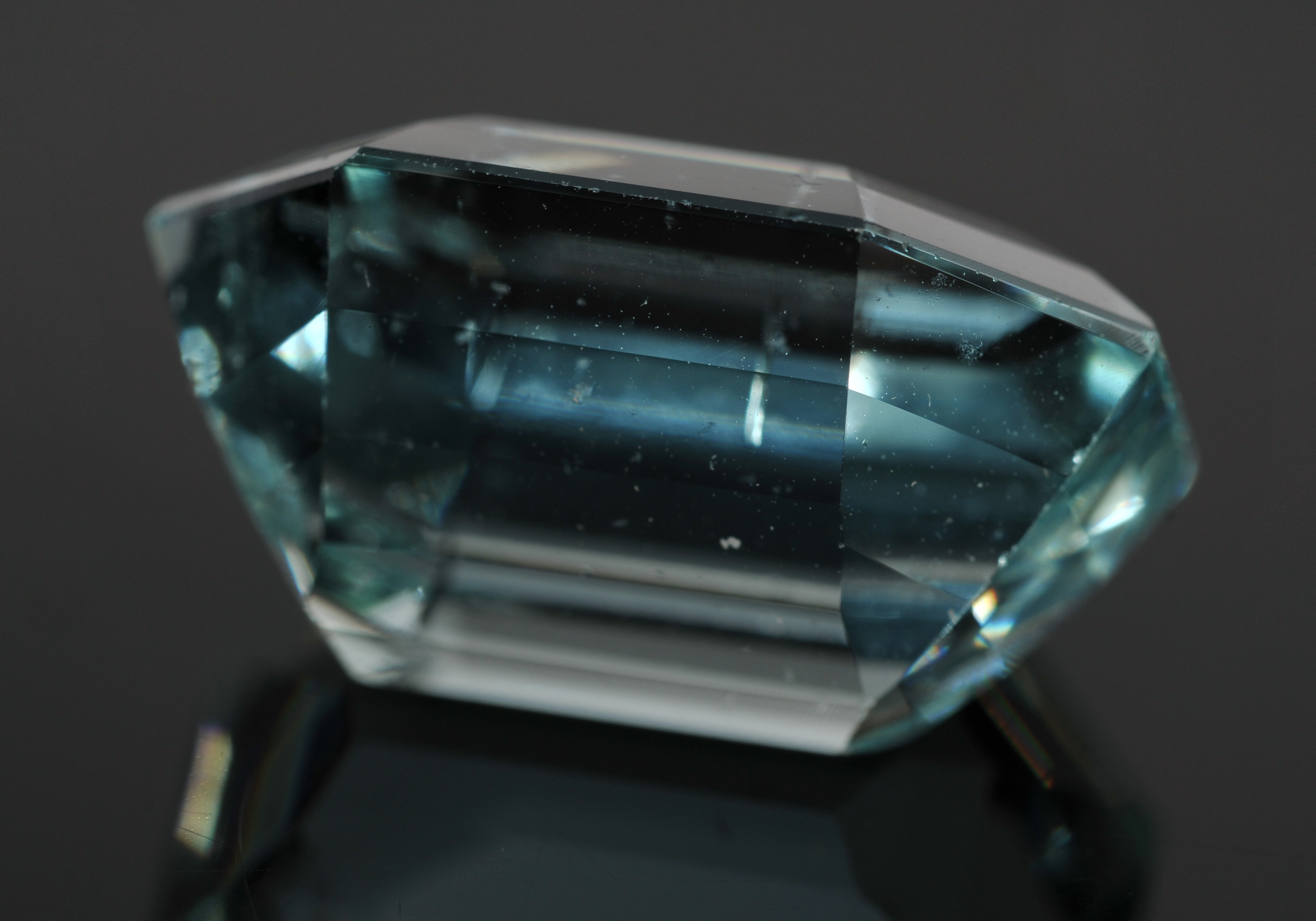 Fantasy Cut 21.70 Carat Aquamarine Gemstone 