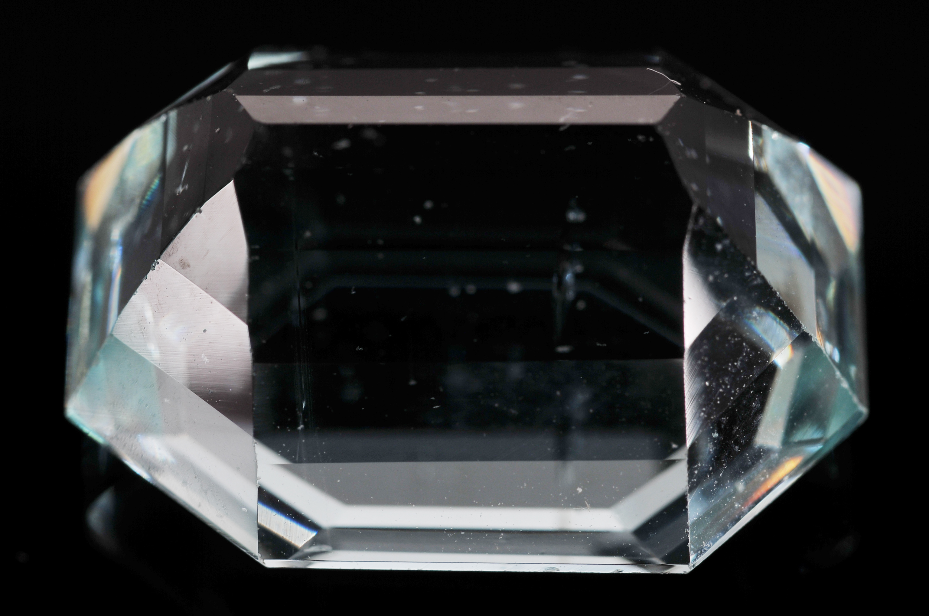 Fantasy Cut 21.70 Carat Aquamarine Gemstone 
