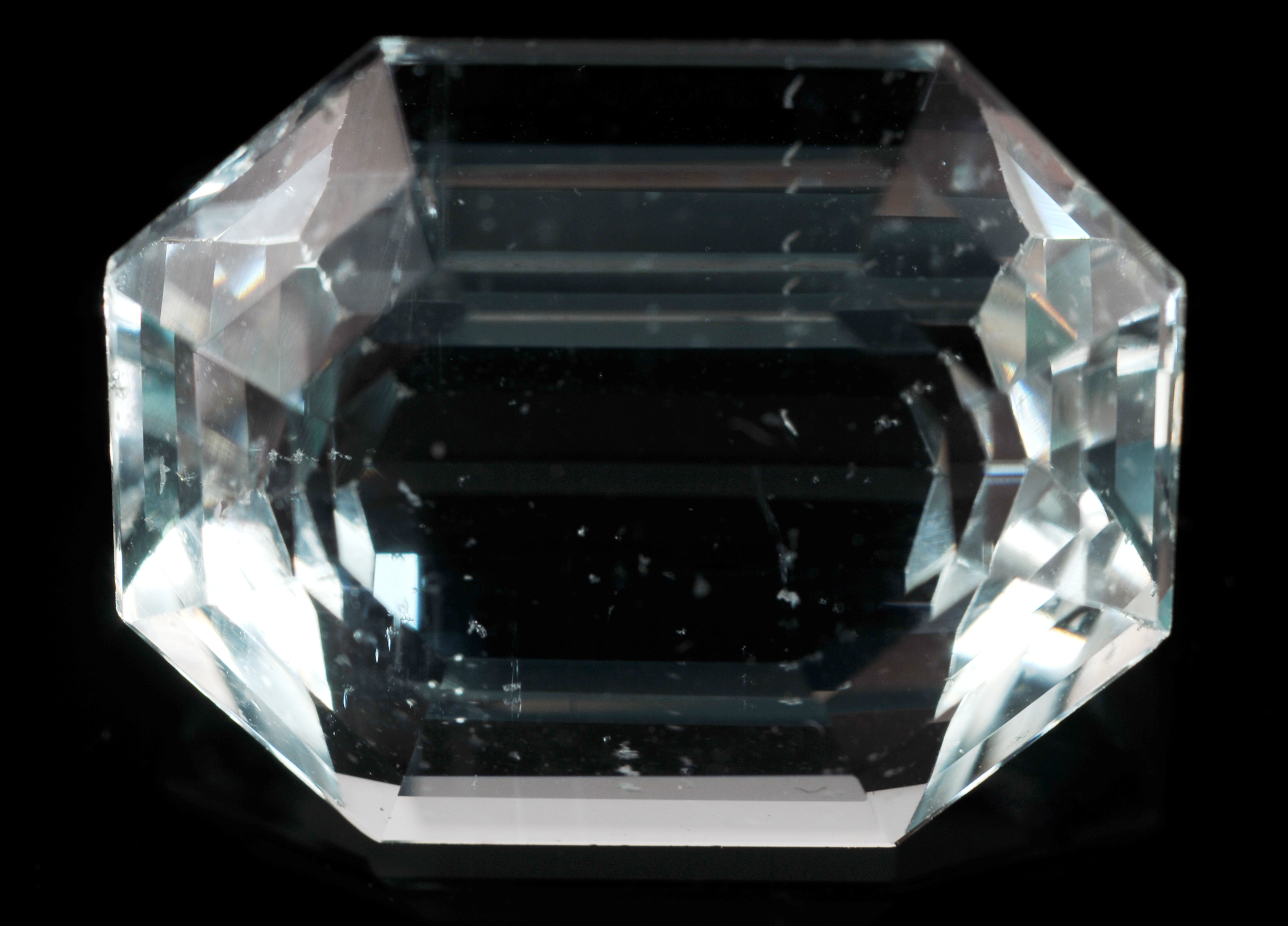 Fantasy Cut 21.70 Carat Aquamarine Gemstone 