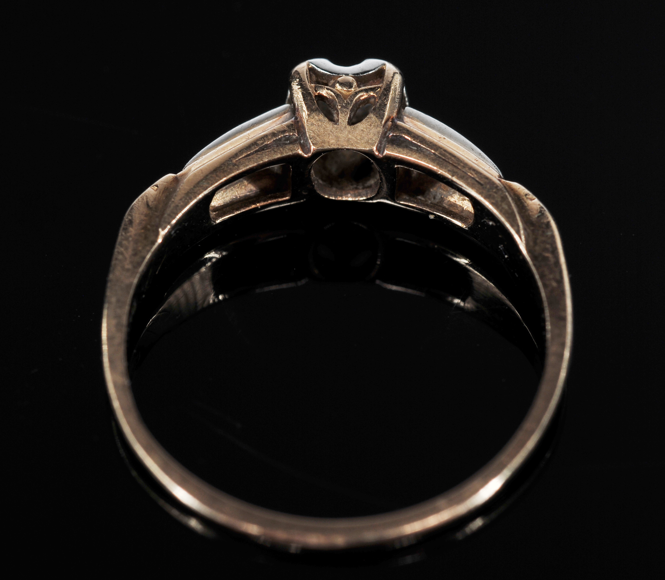 14 K two Tone Gold And Diamond Ring
