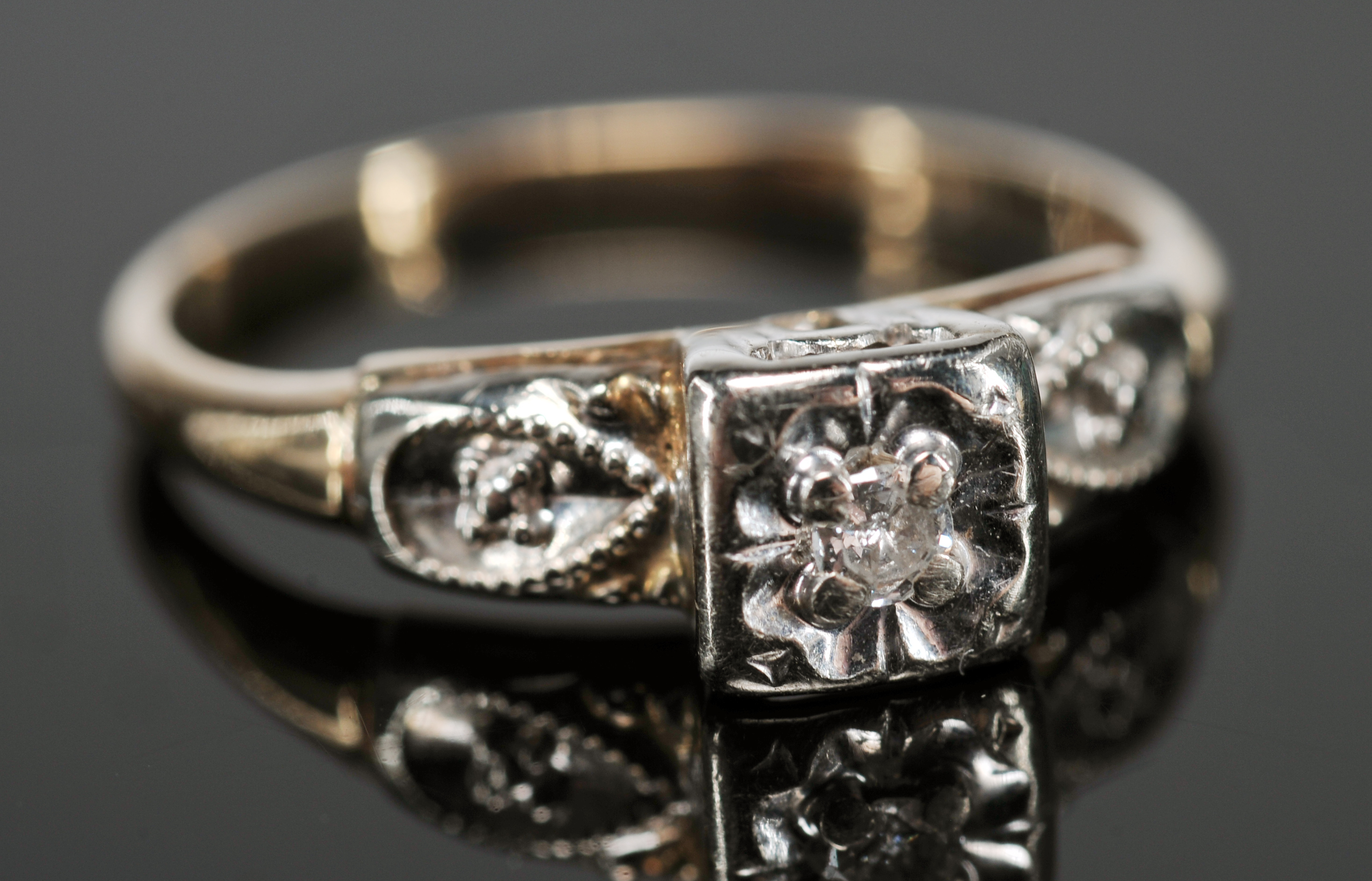 14 K two Tone Gold And Diamond Ring