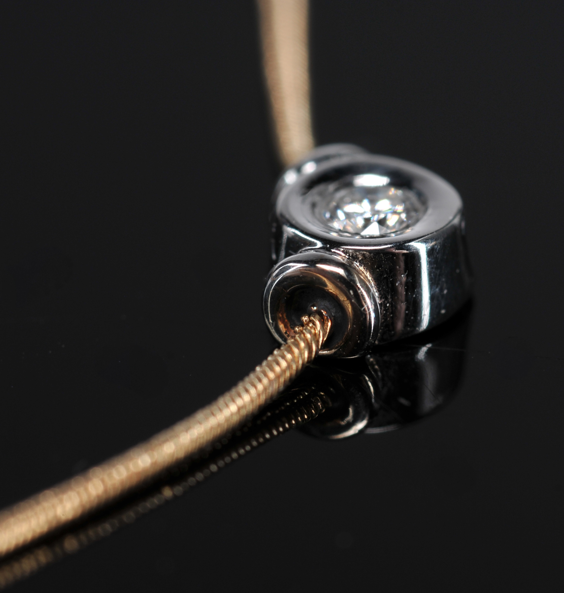 Lady's 14 K Two Tone Gold And Diamond 16" Necklace