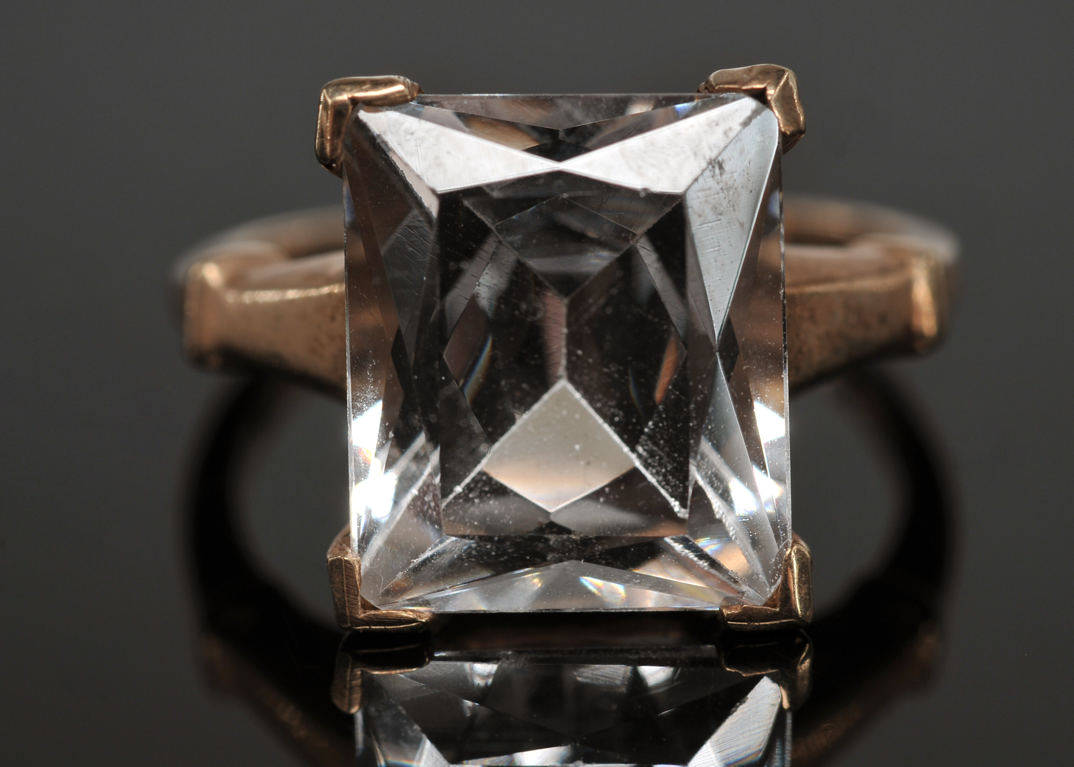 14 K Yellow Gold Ring With Clear Synthetic Spinel