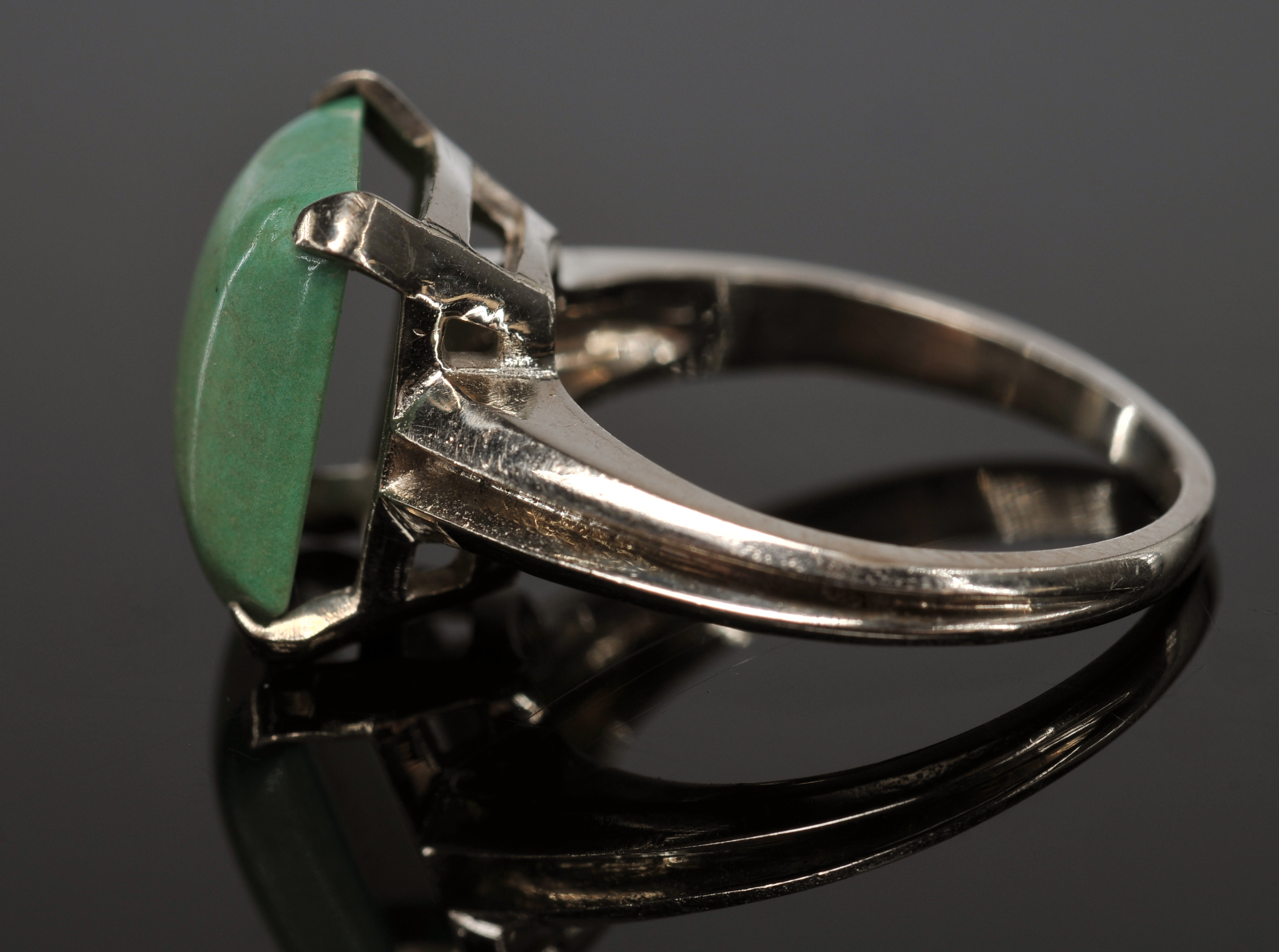 14 K Yellow Gold Ring With Natural Opaque Green Stone