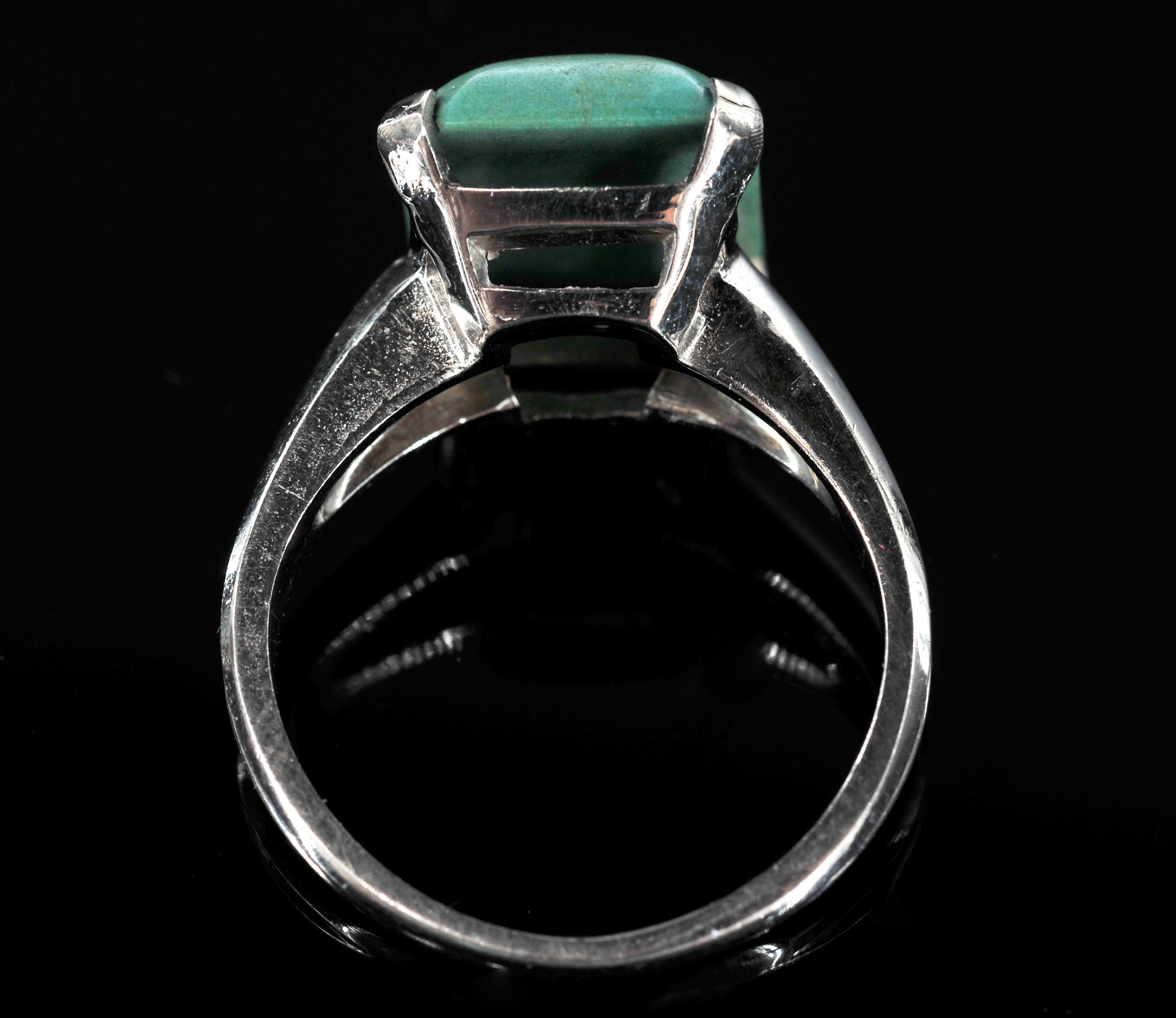 14 K Yellow Gold Ring With Natural Opaque Green Stone