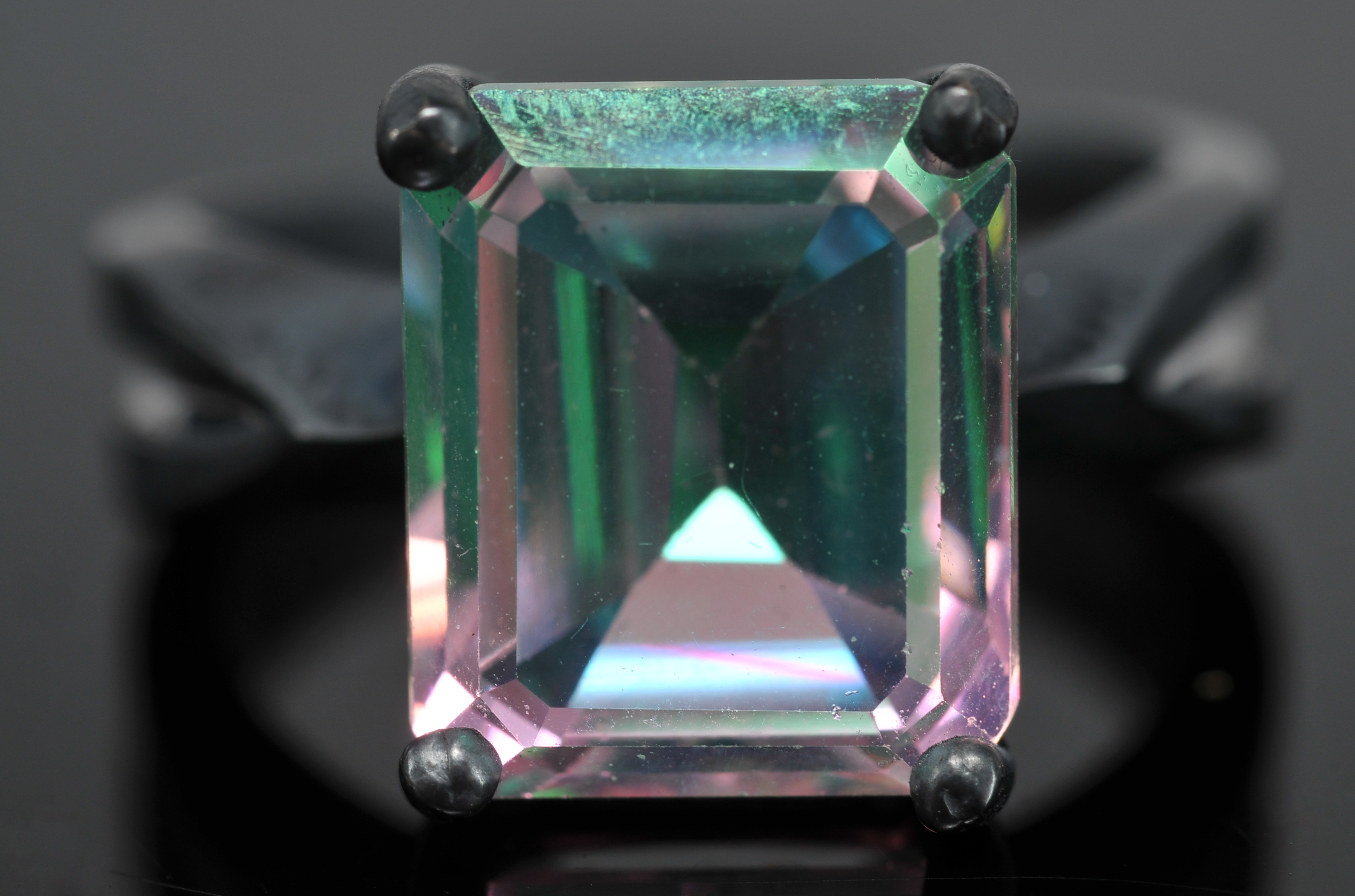 Badavici Sterling Silver Ring With Emerald Cut Imitation Stone 