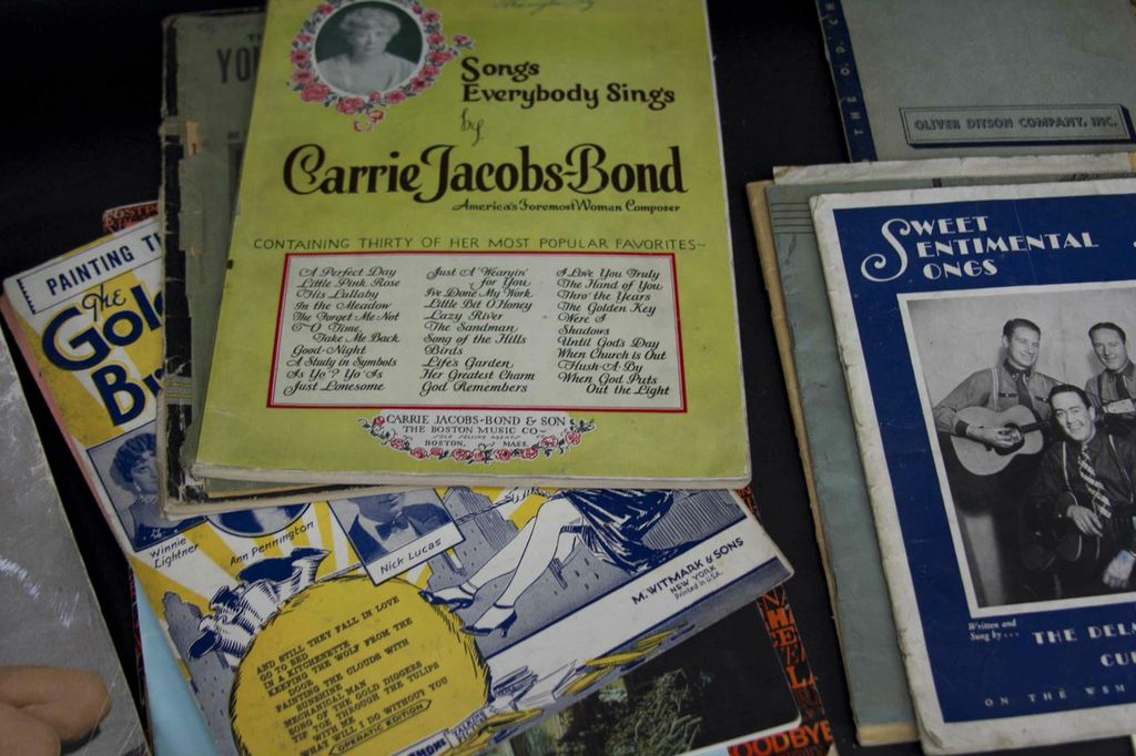 Vintage Magazines, Song Books and more!