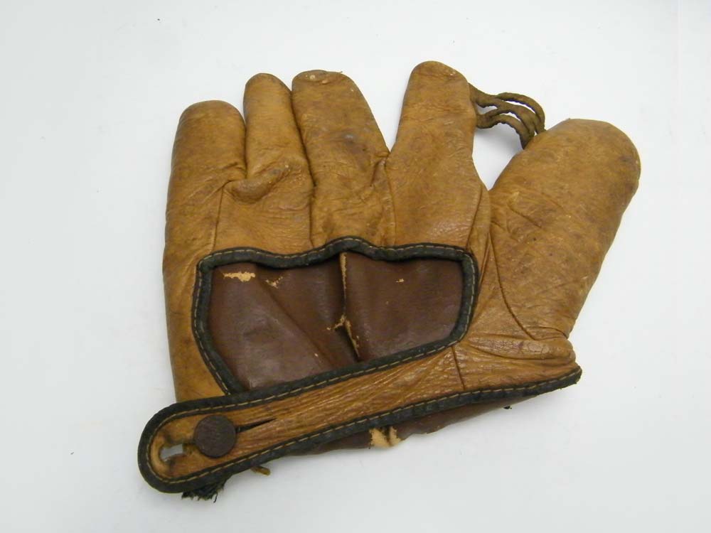 Vintage Child's Mitt