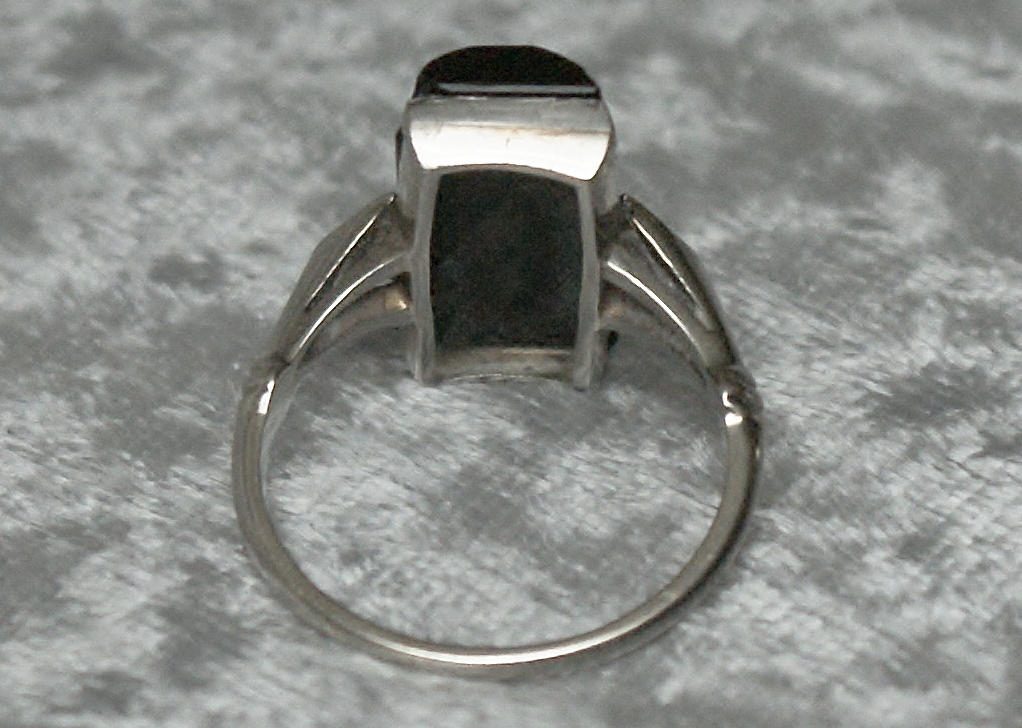 14K White Gold Onyx and Diamond Ring