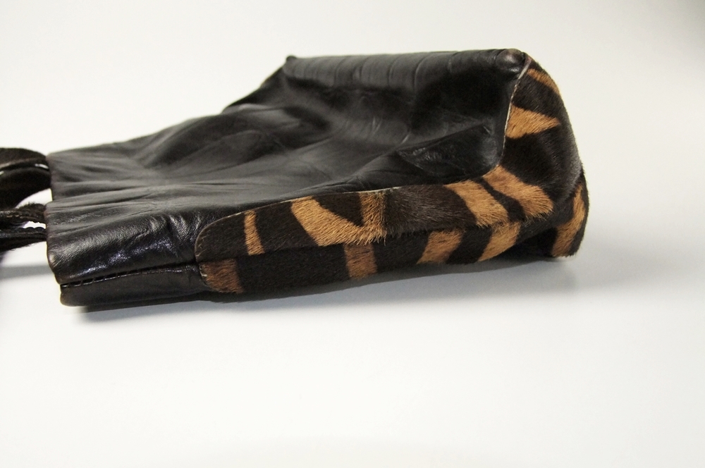  Falore Le Borse Genuine Leather And Fur Hide Handbag 