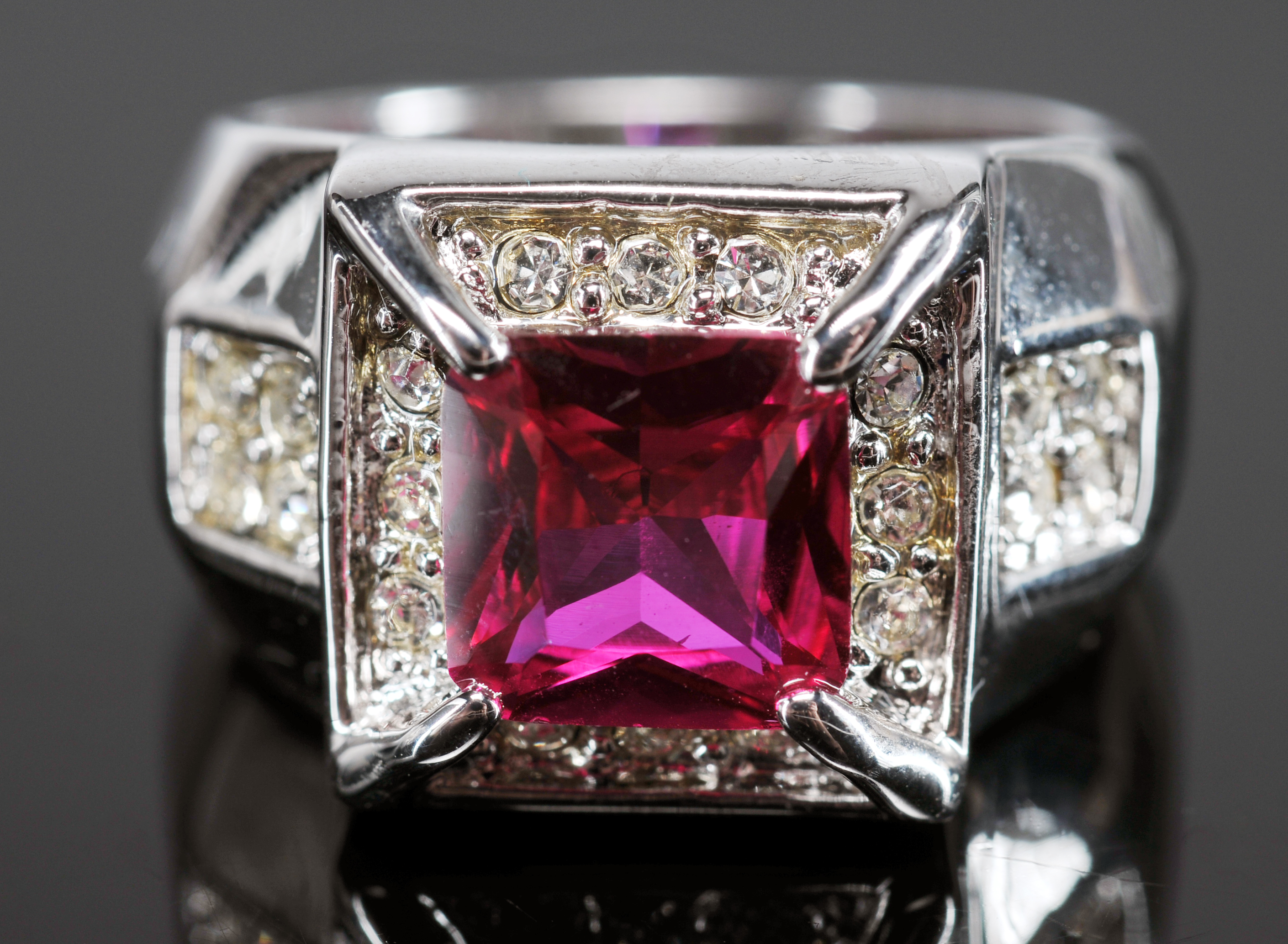 Lady's Costume Post Earrings And Ring With Simulated Stones