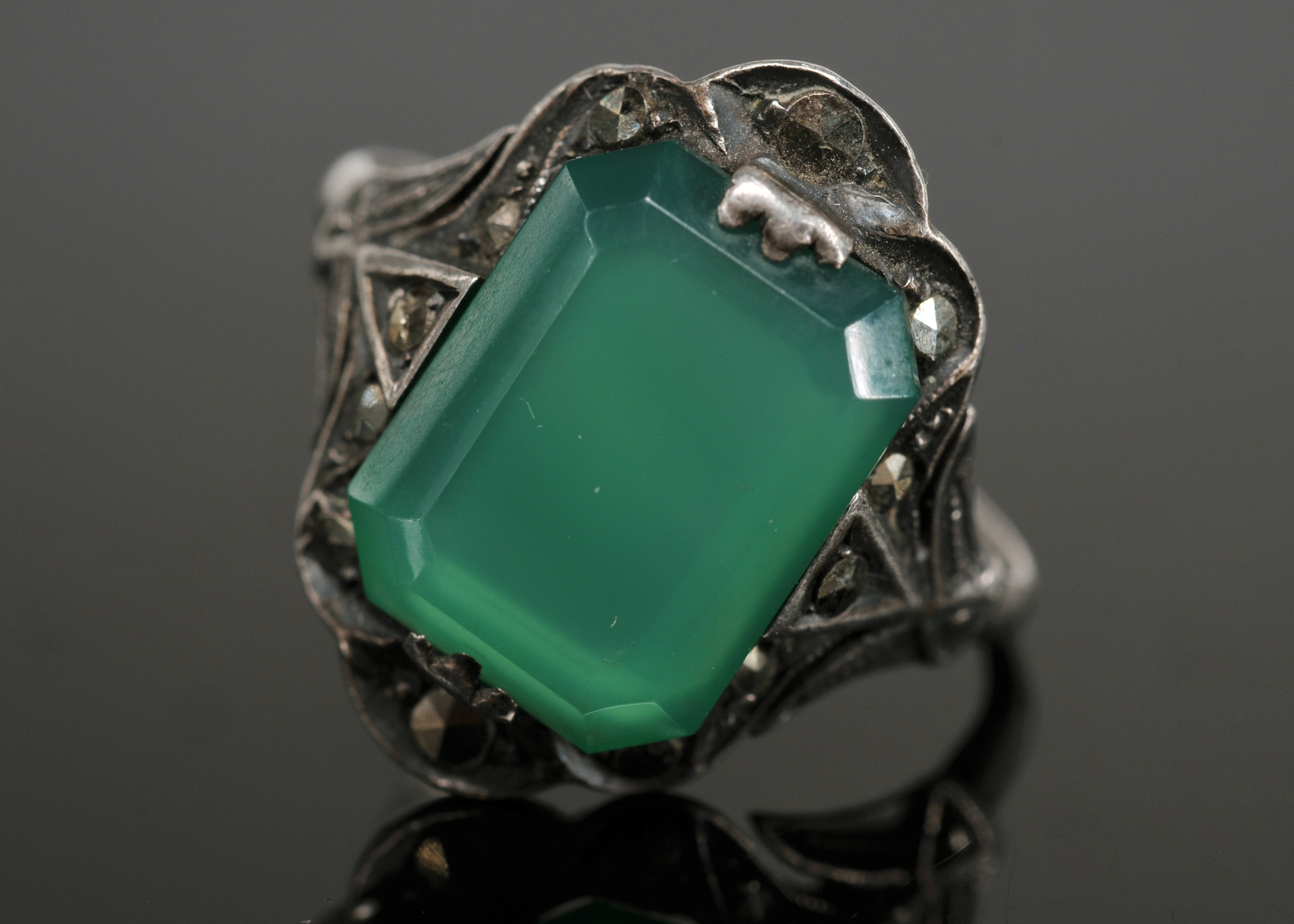 Lady's Victorian Green Glass And Marcasite Ring
