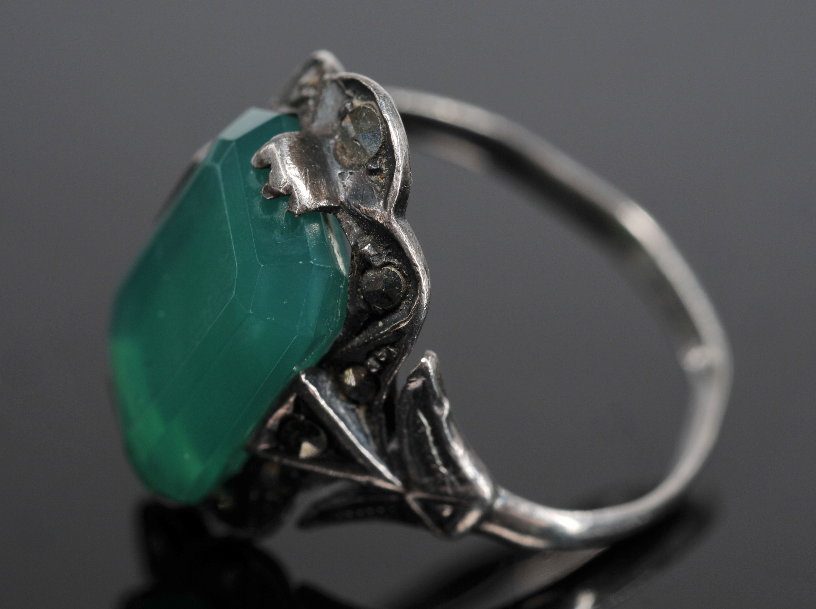 Lady's Victorian Green Glass And Marcasite Ring