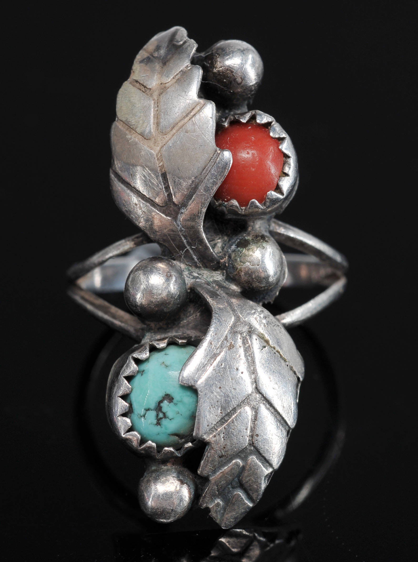 Native American Navajo Silver Ring With Turquoise And Coral 