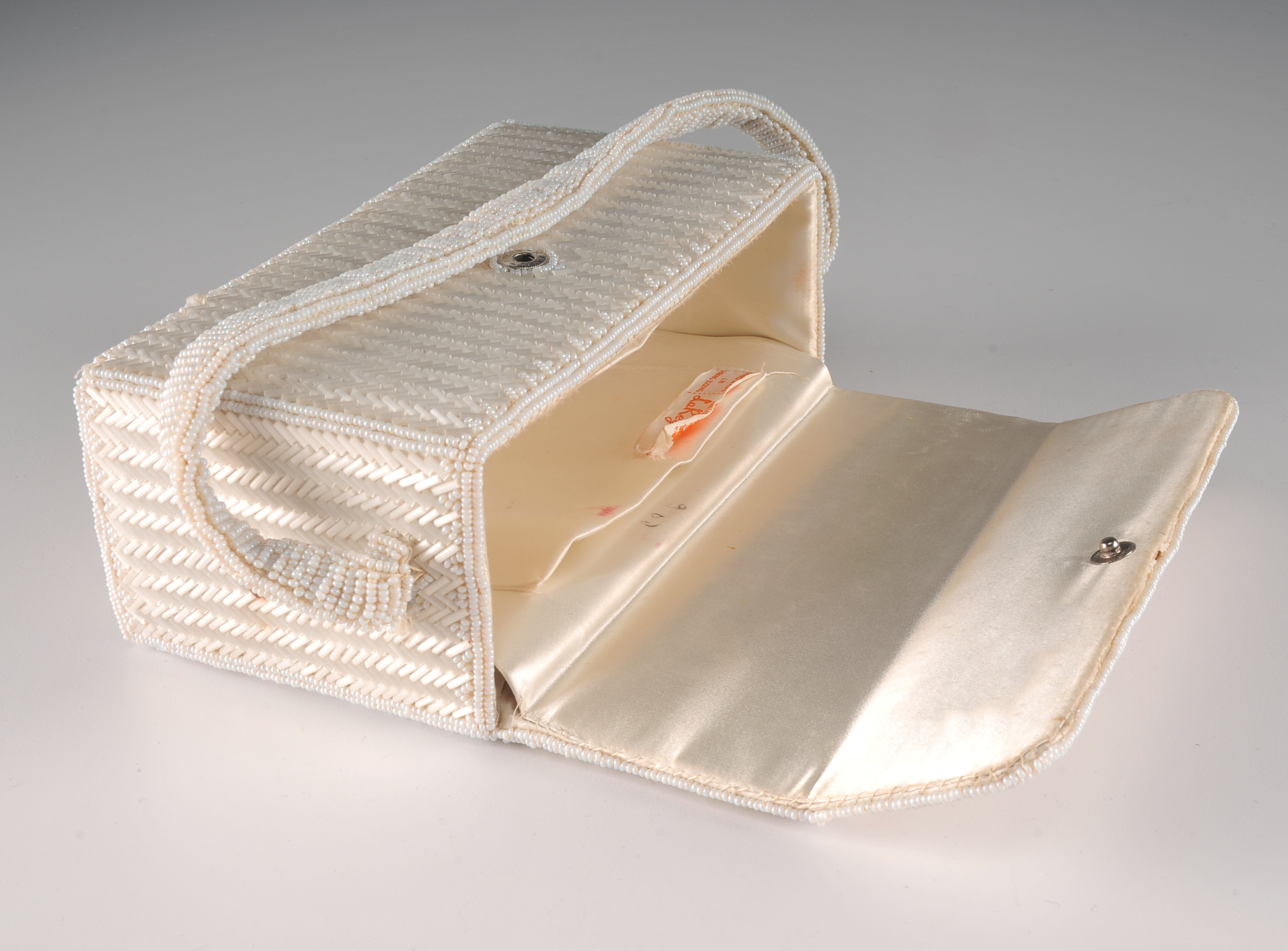 Vintage La Regale Hand Beaded Box Purse