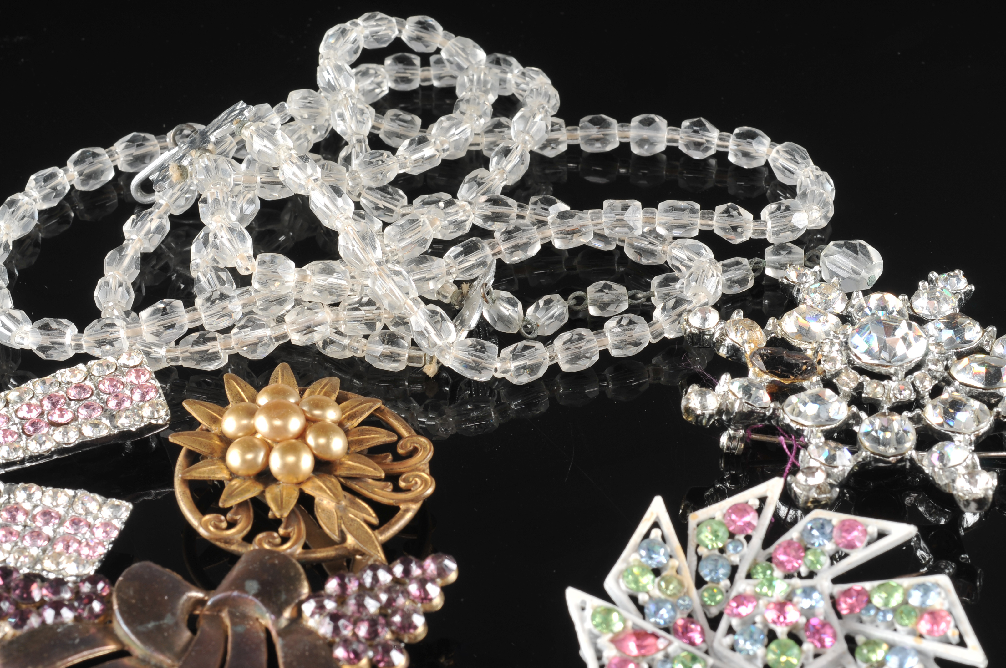 (20) Piece Collection Of Vintage Costume Jewelry