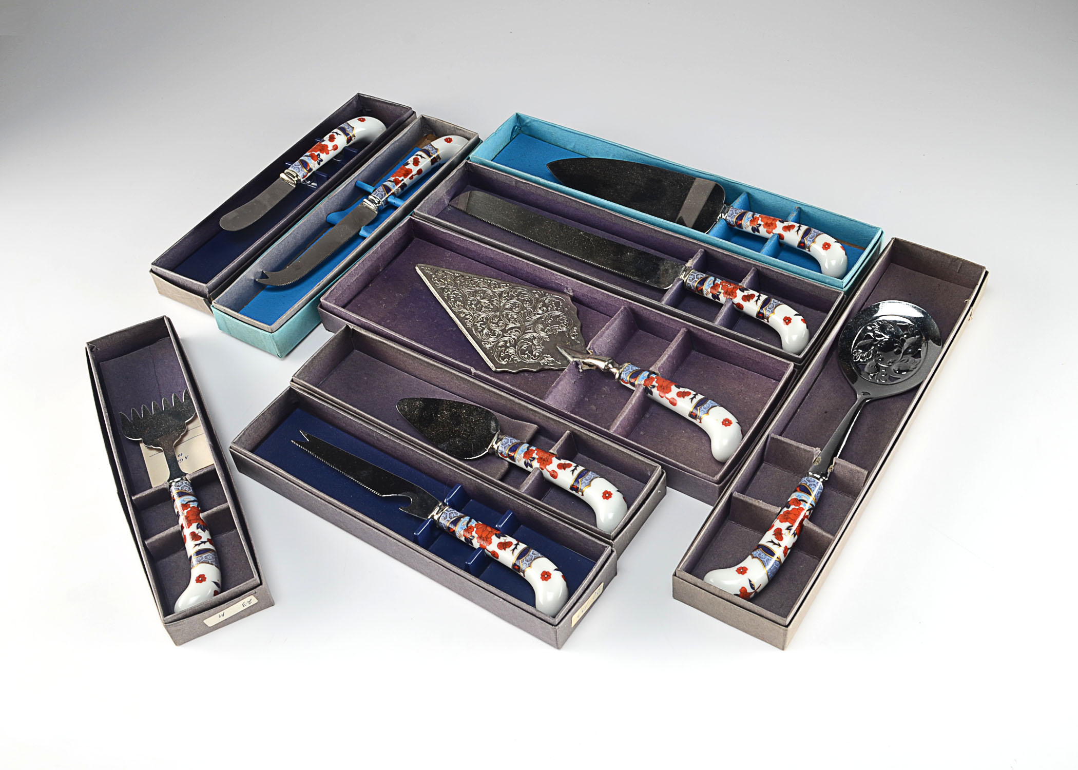 House of Prill Service Ware