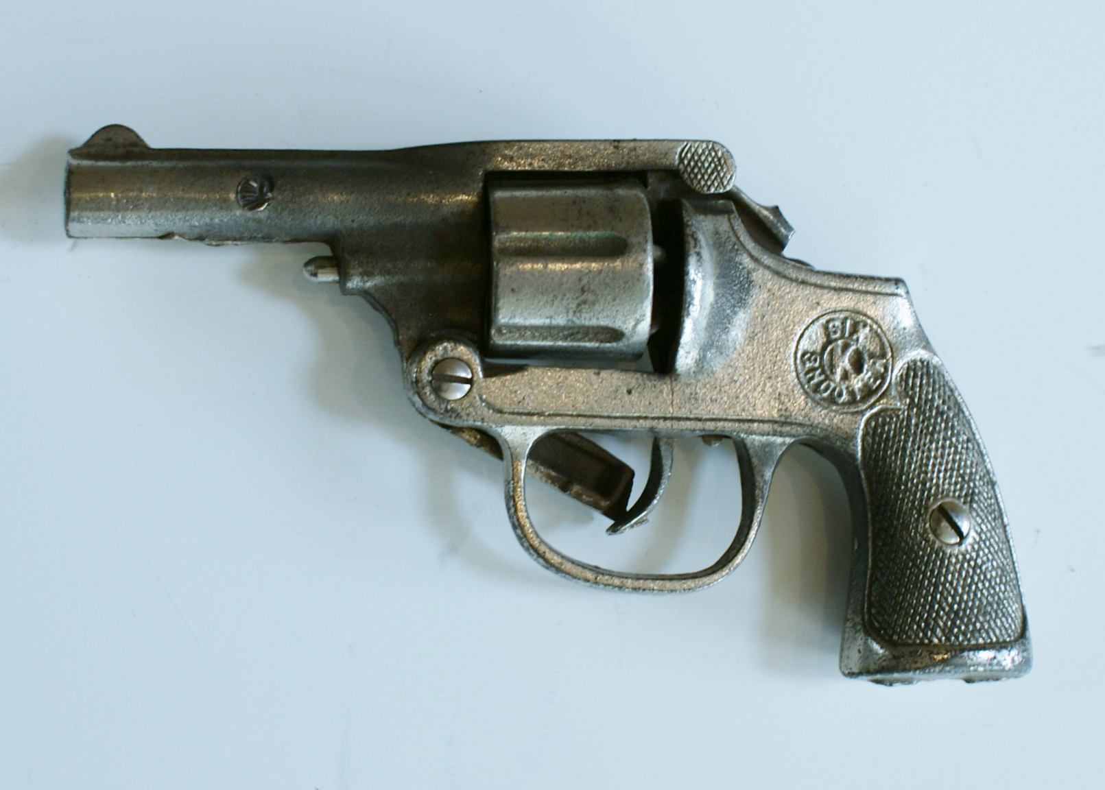 Broken 1950's Toy Six Shooter Cap Gun