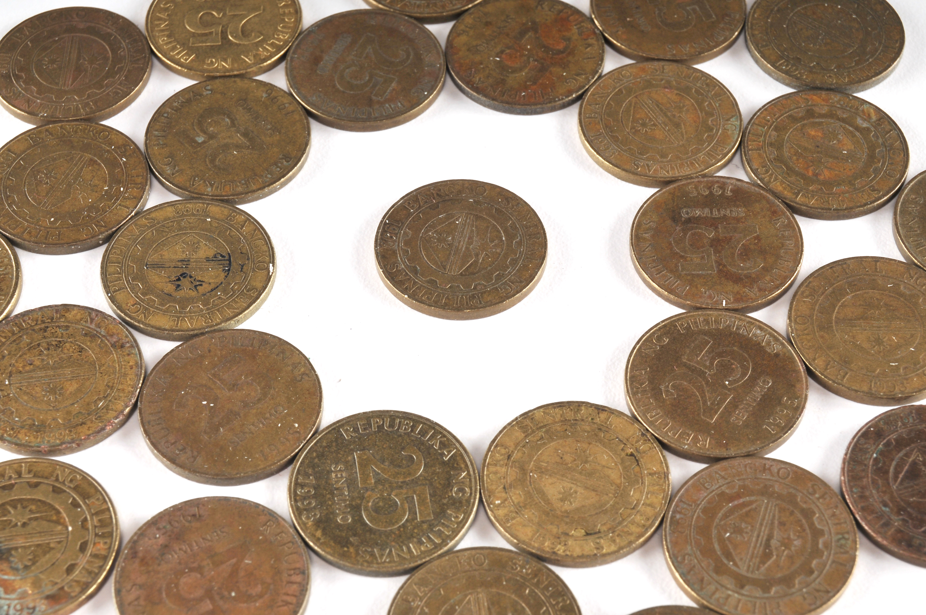 Group of (32) Twenty Five Sentimos coins from the Philippines