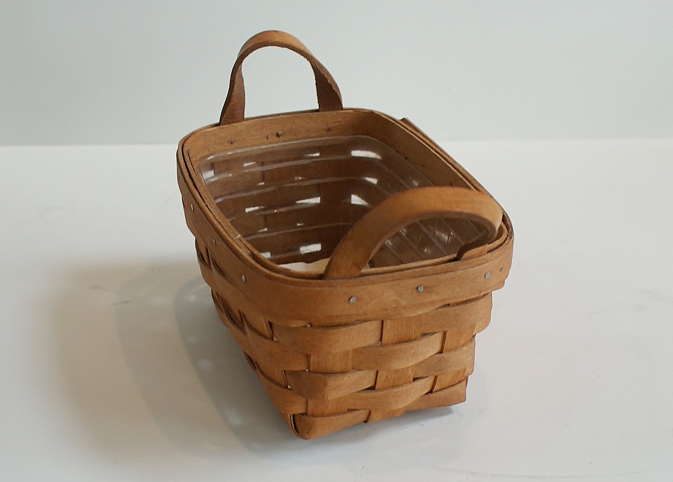 10740 Longaberger Tea Basket